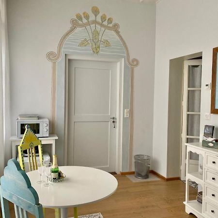Lovely Studio In A Villa From 18Th Century Тун Экстерьер фото