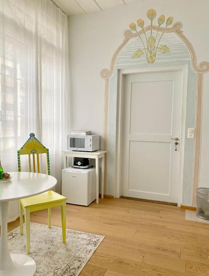 Lovely Studio In A Villa From 18Th Century Тун Экстерьер фото